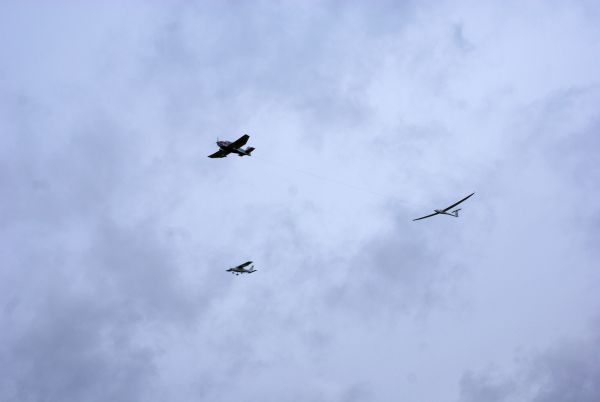 Der Flugplatzwalk Trotzt Dem Wetter Frankische Fliegerschule Feuerstein E V Fliegen Lernen Im Grossraum Nurnberg